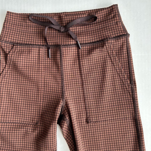 Offline by Aerie Women’s Brown Mini Houndstooth Drawcord Leggings Small - Picture 11 of 11